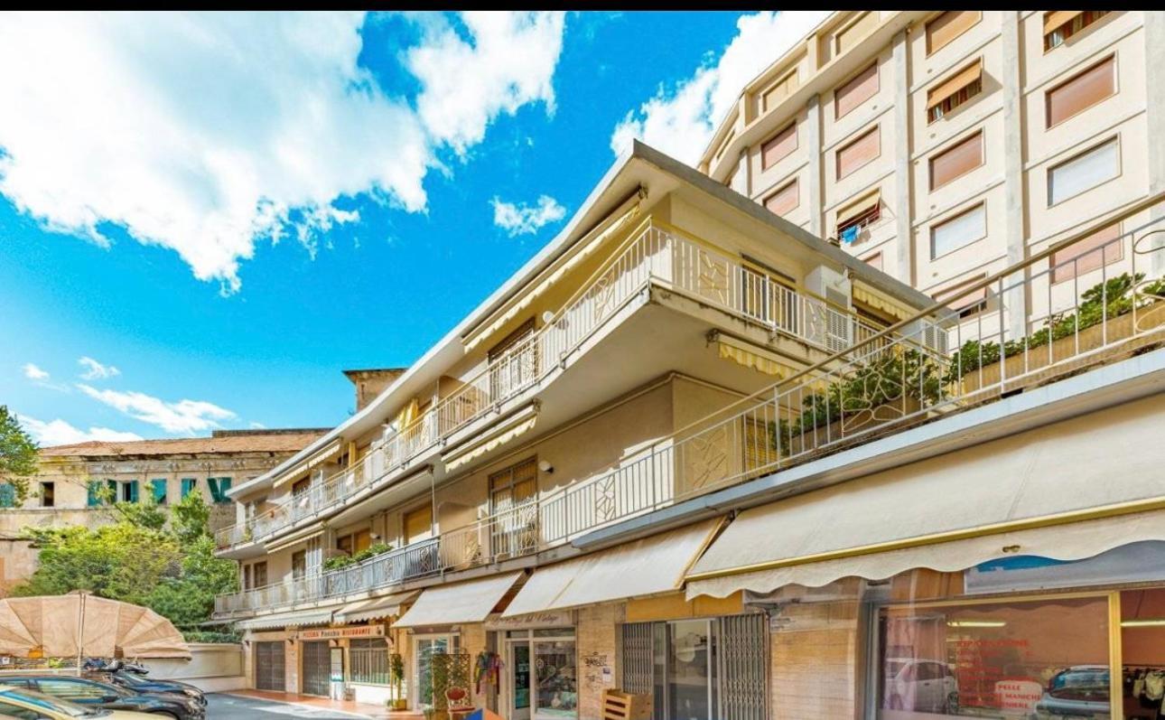 Casa Girasole Sanremo Centro Apartment Exterior photo