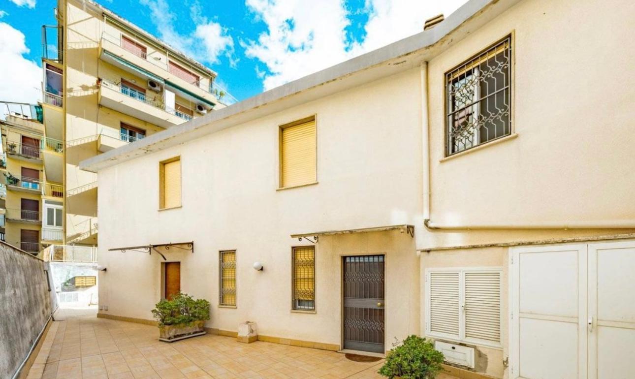 Casa Girasole Sanremo Centro Apartment Exterior photo
